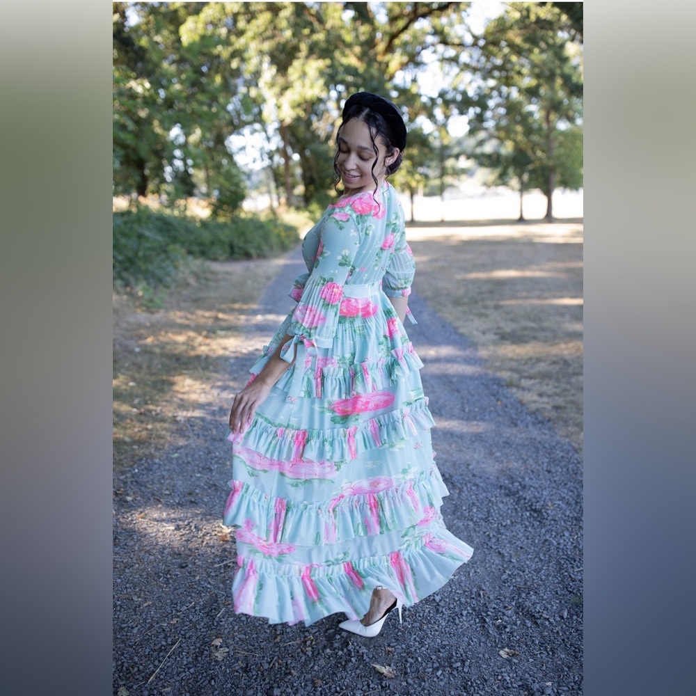 Floral Ruffle Maxi Dress - Picture 2 of 4